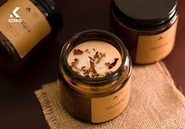 nến thơm gồm thành phần gì?