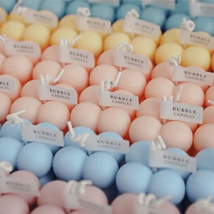 nến thơm trang trí phòng