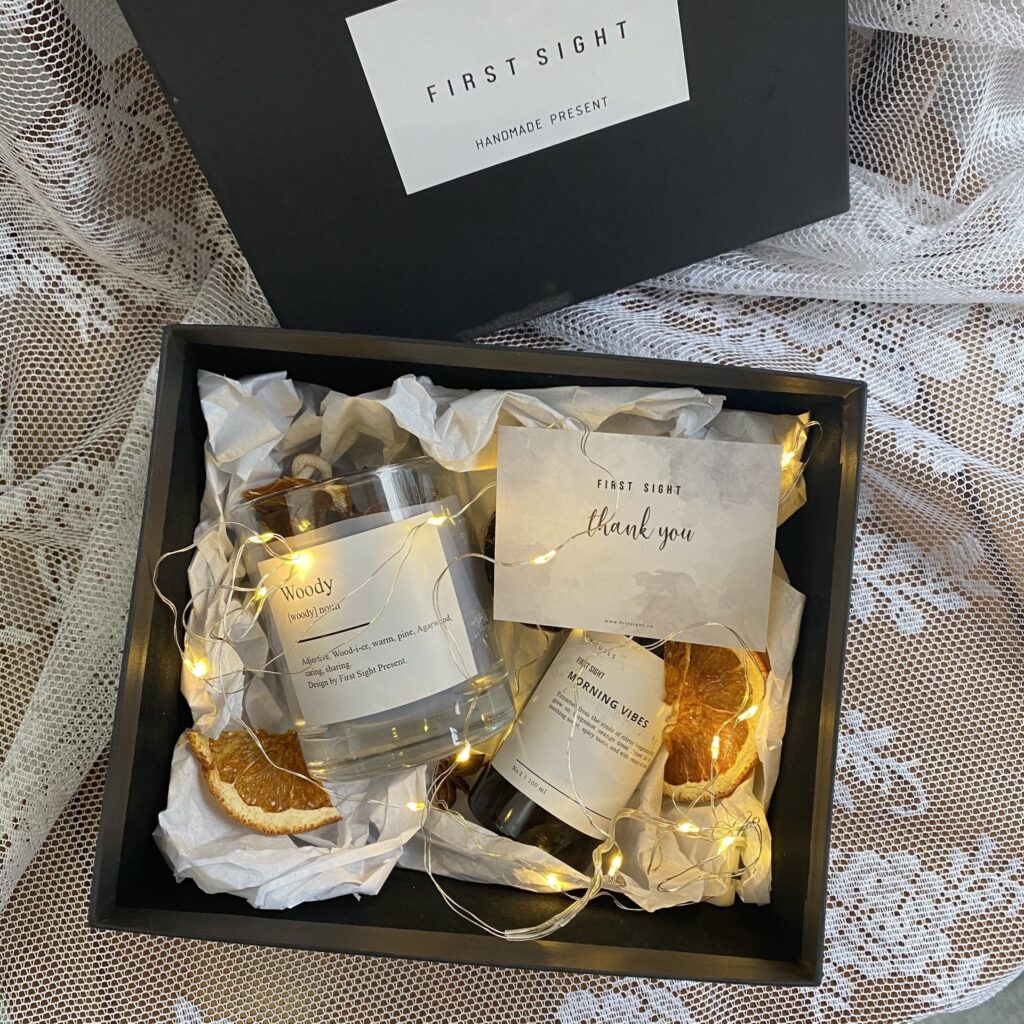 Nến thơm tằng mẹ